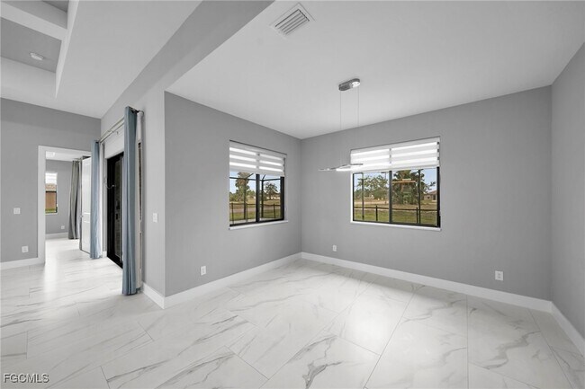 Building Photo - 1201 SW 8th Pl