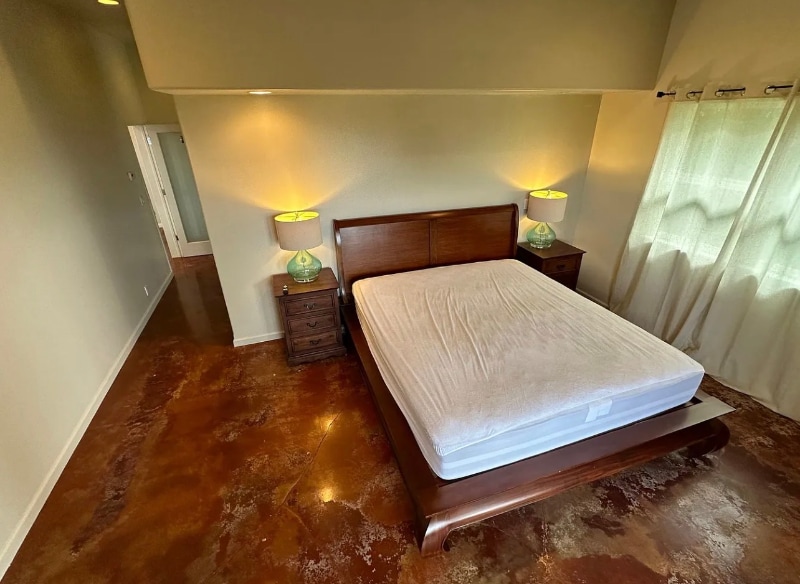 Building Photo - 118 E Huapala Pl