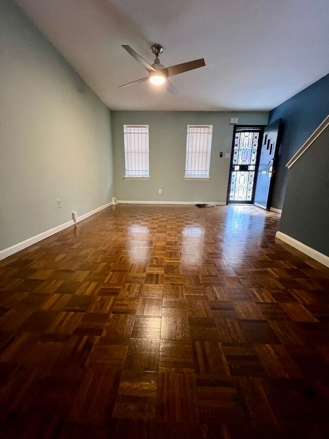 Building Photo - Stunning 3-Bedroom Townhome in Powelton Village! Available mid-August!