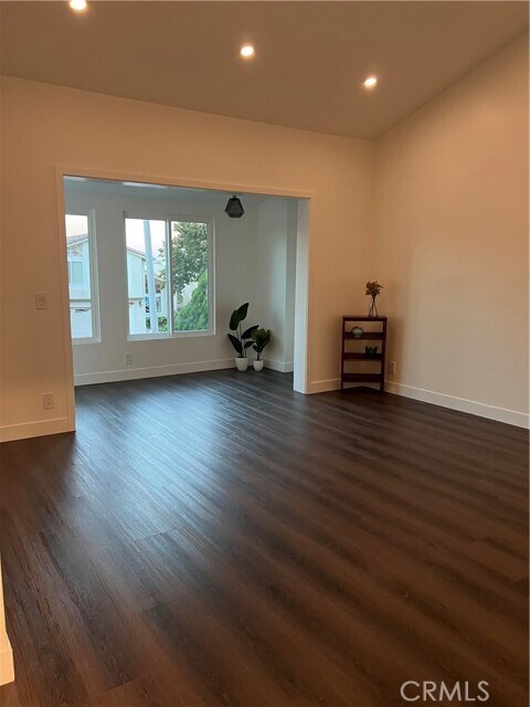 Building Photo - 2936 Briarwood Dr