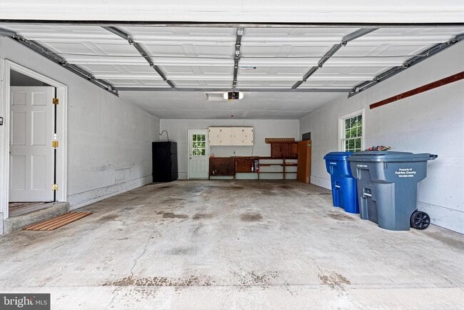 Building Photo - 1432 Filene Ct