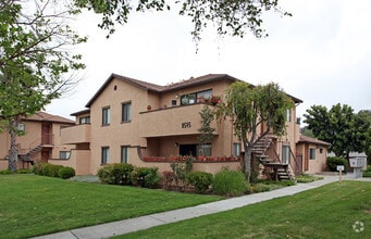 Building Photo - Mesa View Apartments