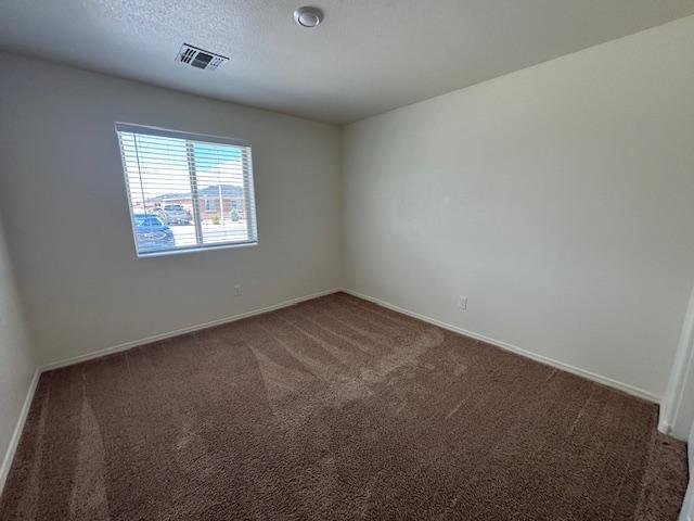 Building Photo - 2425 Desi Loop