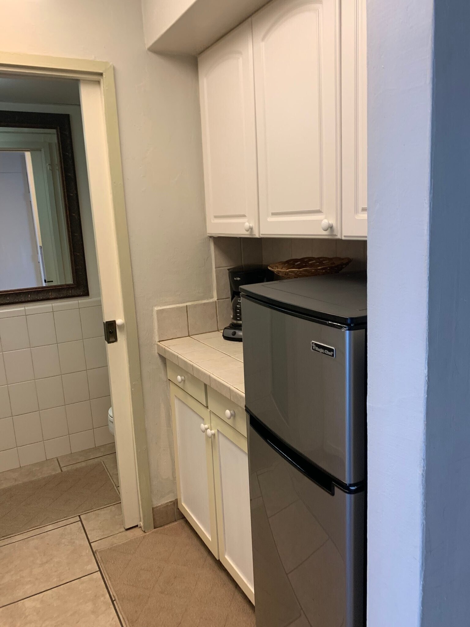 Building Photo - 75-5776-5776 Kuakini Hwy