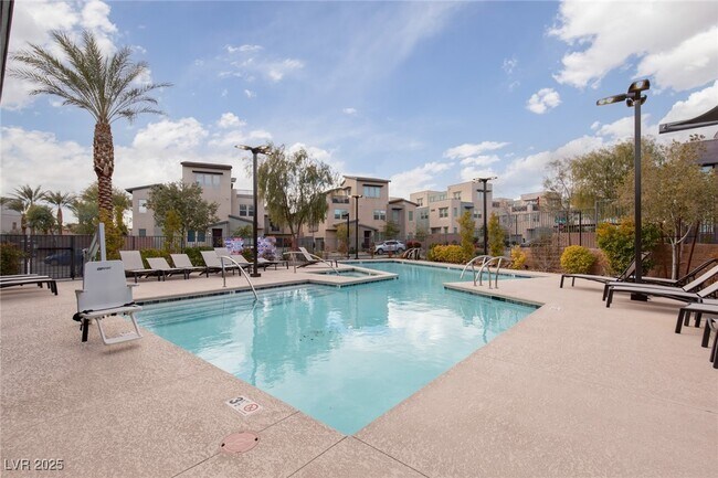 Building Photo - 11283 Cactus Tower Ave