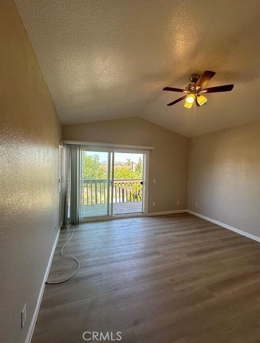 Building Photo - 3500 Autumn Walk Dr