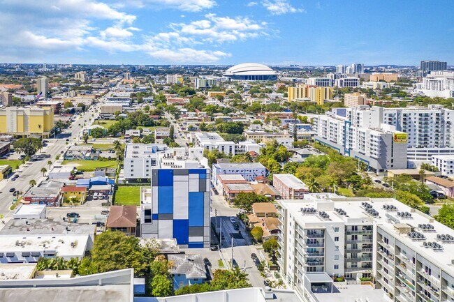 Building Photo - East River Living – Elevated in Little Havana.