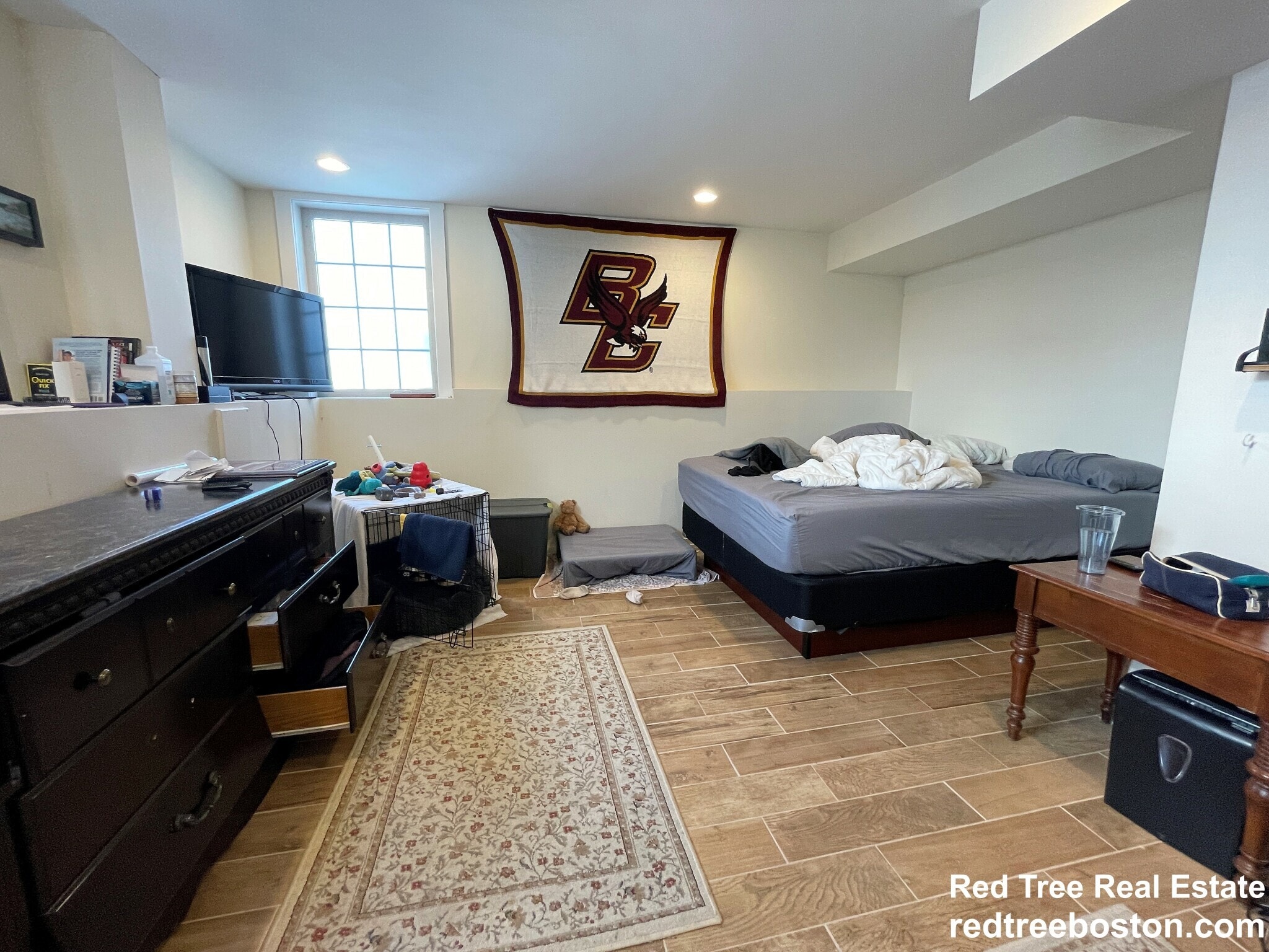 Building Photo - 1 Larose Pl