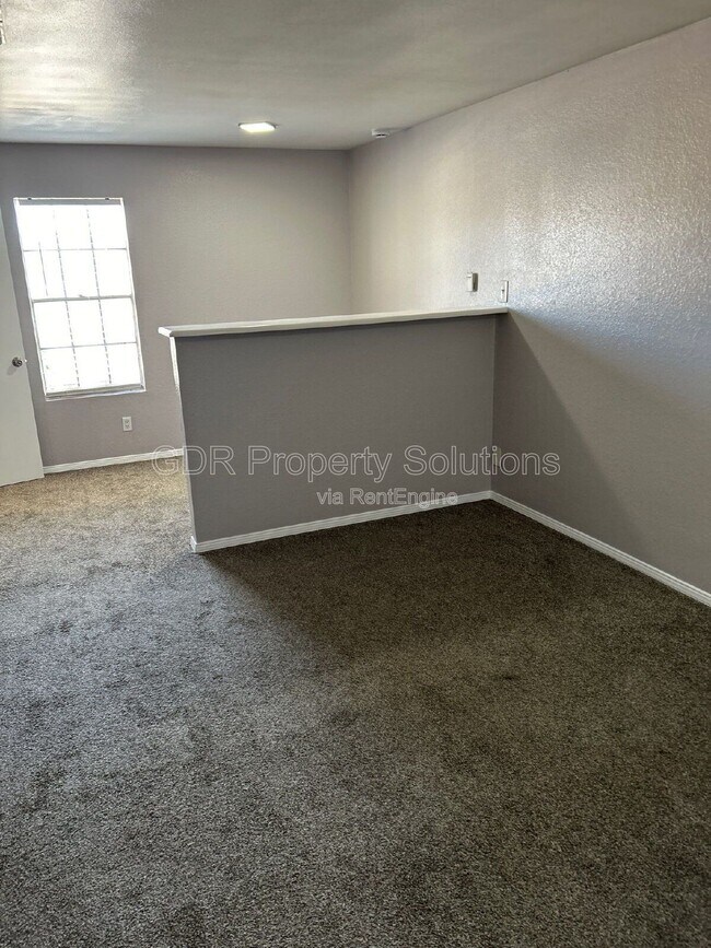 Building Photo - 401 14th St NW