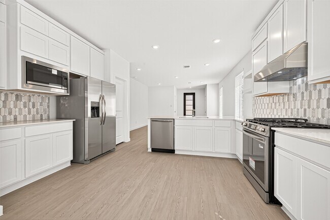 Building Photo - 6619 Sunset Velvet Dr