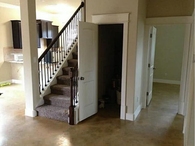 Building Photo - Two Homes 8 Bedrooms 6 Baths!