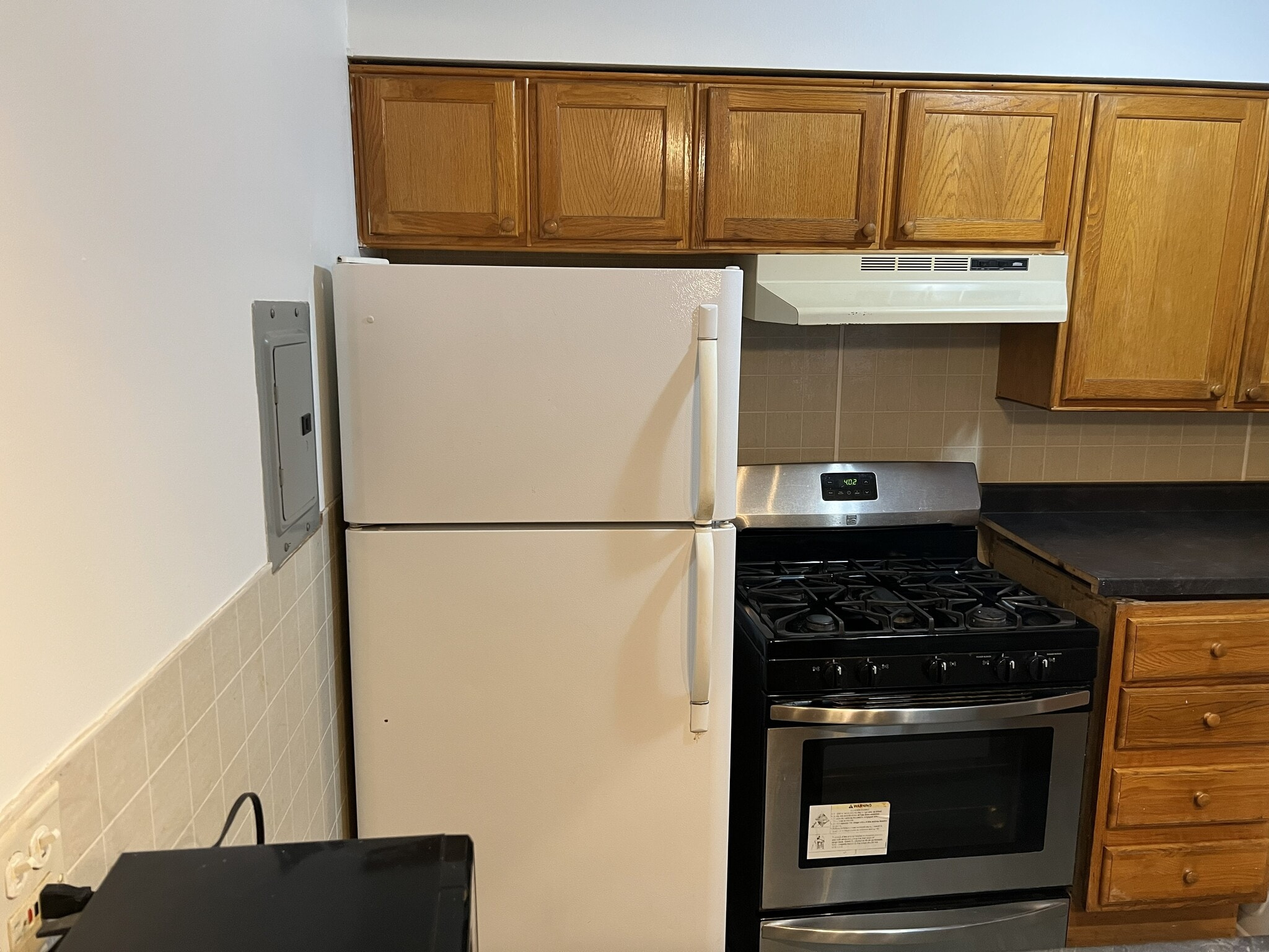 Building Photo - 1362 Cove Dr