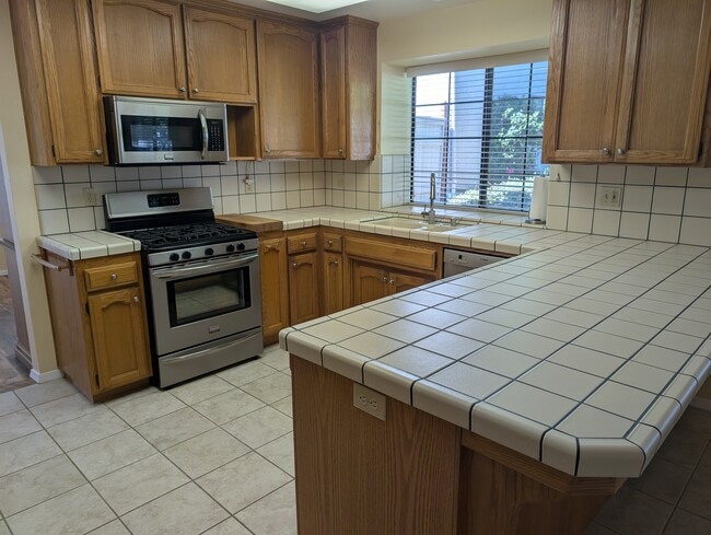 Building Photo - 274 Tempus Cir