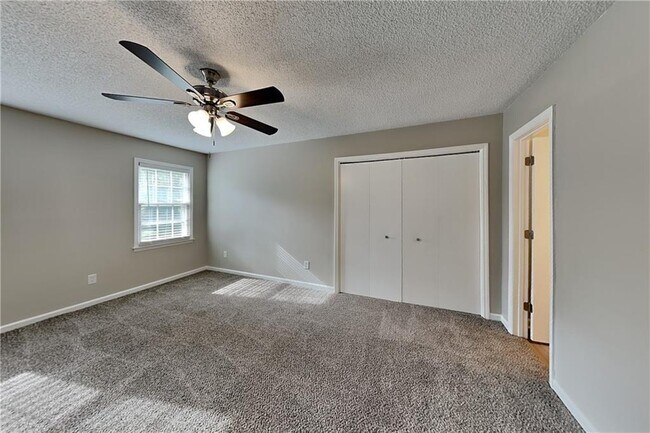 Building Photo - 3408 Spinnaker Way