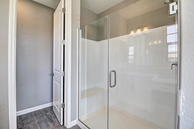 Building Photo - Highly sought neighborhood, stunning home!