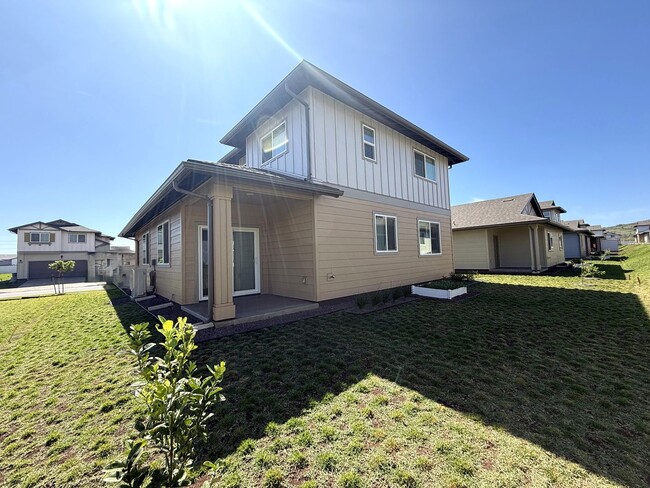 Building Photo - Hoopili - Noho Papa  - 4 BDRM/2.5 BATH/ENC...