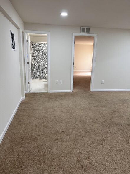 Building Photo - 12908 Larkmeade Ln