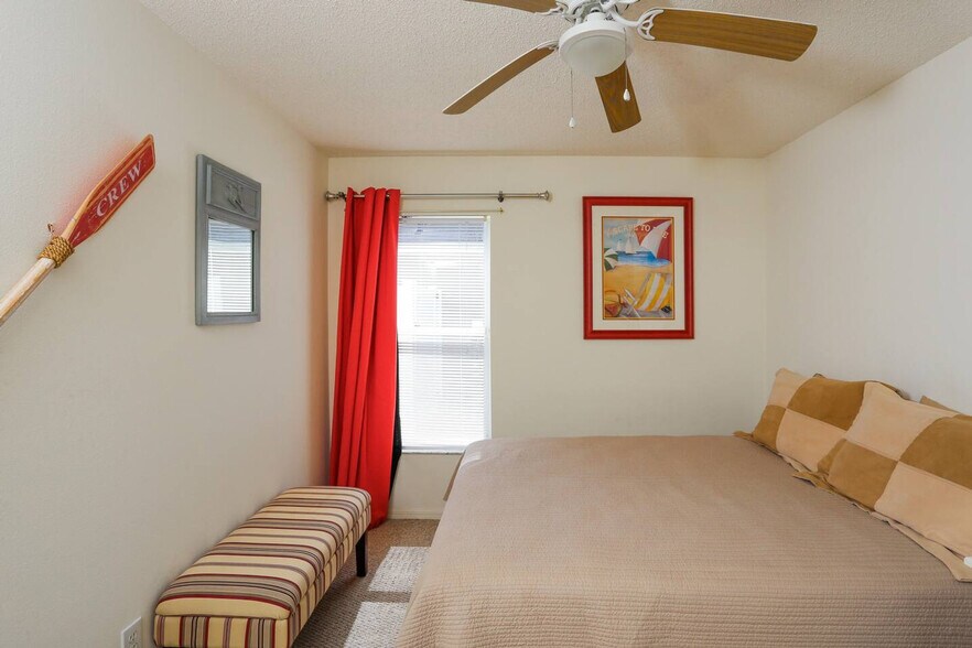 Building Photo - 4888 Sabal Harbour Dr