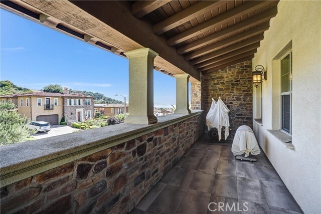 Building Photo - 1232 Inspiration