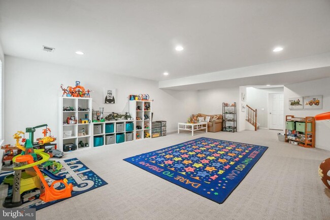 Building Photo - 18119 Camdenhurst Dr