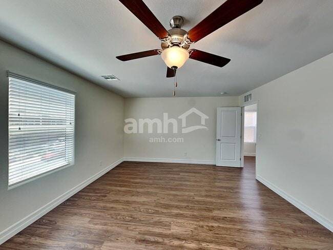 Building Photo - 960 Nero Ave