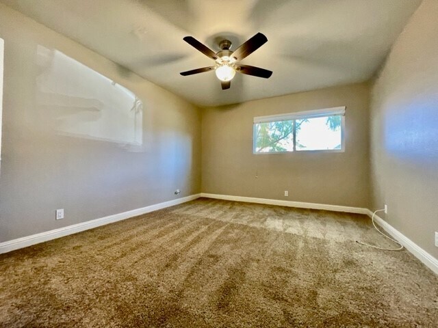 Building Photo - 45320 Panorama Dr