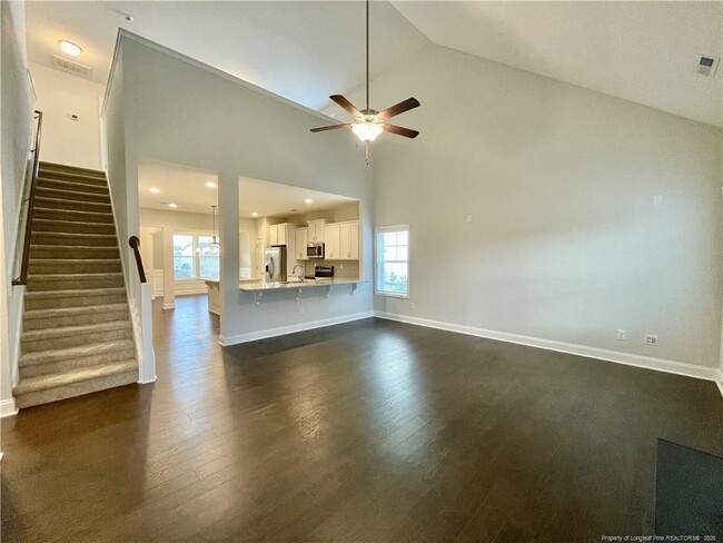 Building Photo - 155 Cromwell Ct