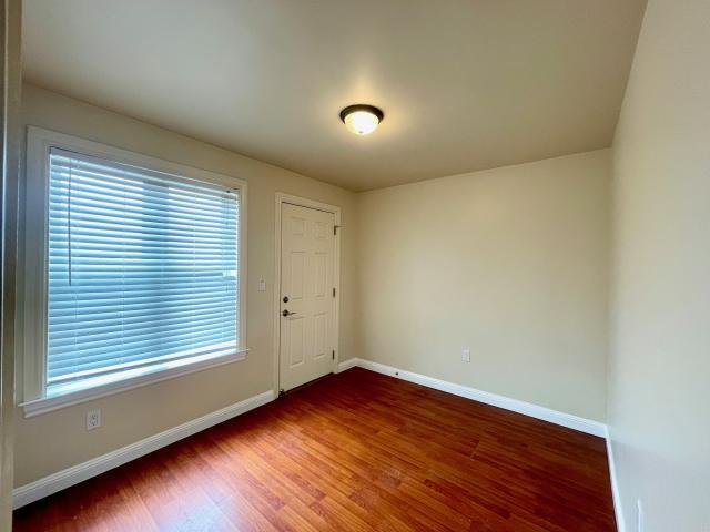 Building Photo - 2 bedroom in San Francisco CA 94132