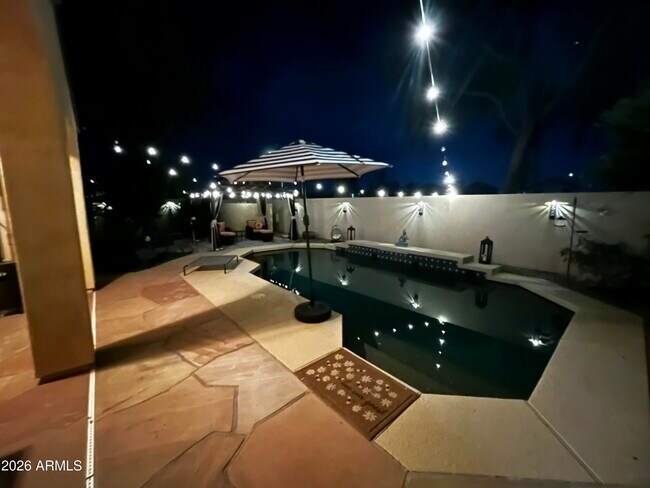 Building Photo - 18970 N Alicante St