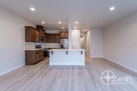 Building Photo - 8509 NE 134th Pl