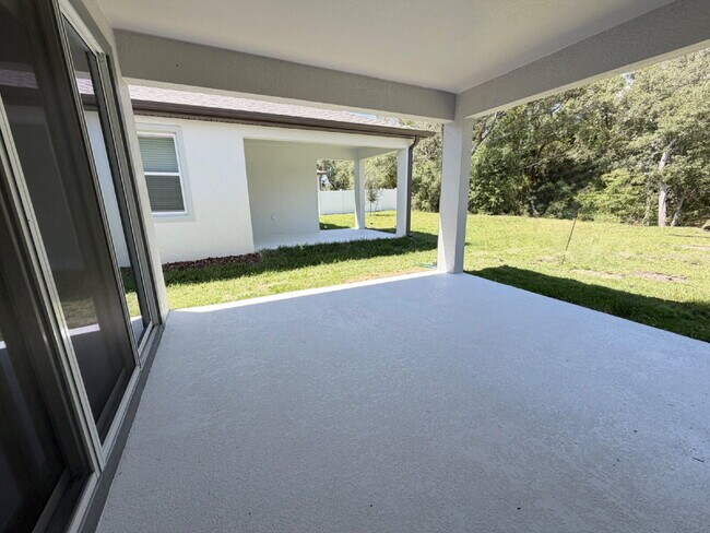 Building Photo - 3935 Big Sky Dr