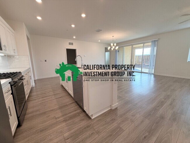 Building Photo - 254 Cask Dr