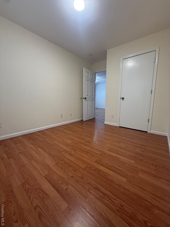 Building Photo - 192 Osborne Rd