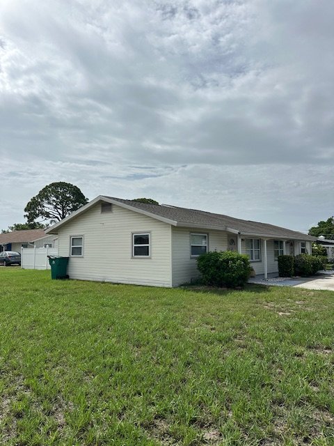 Building Photo - 1390 Drury Ln