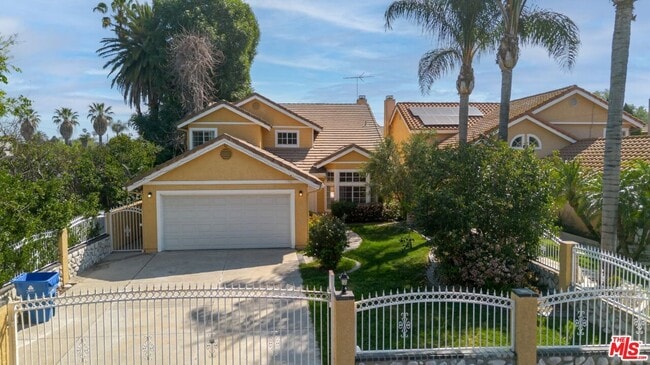 Building Photo - 7306 Newcastle Ave