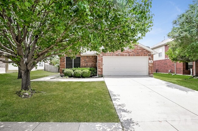 Building Photo - 113 Galloping Trail