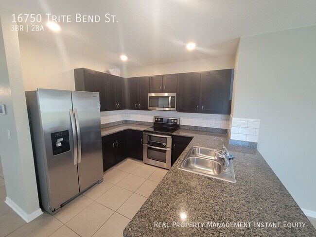Building Photo - 16750 Trite Bend St