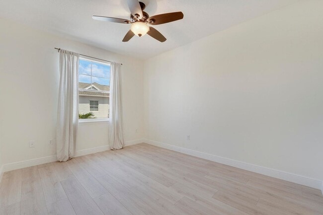 Building Photo - 155 Galicia Way