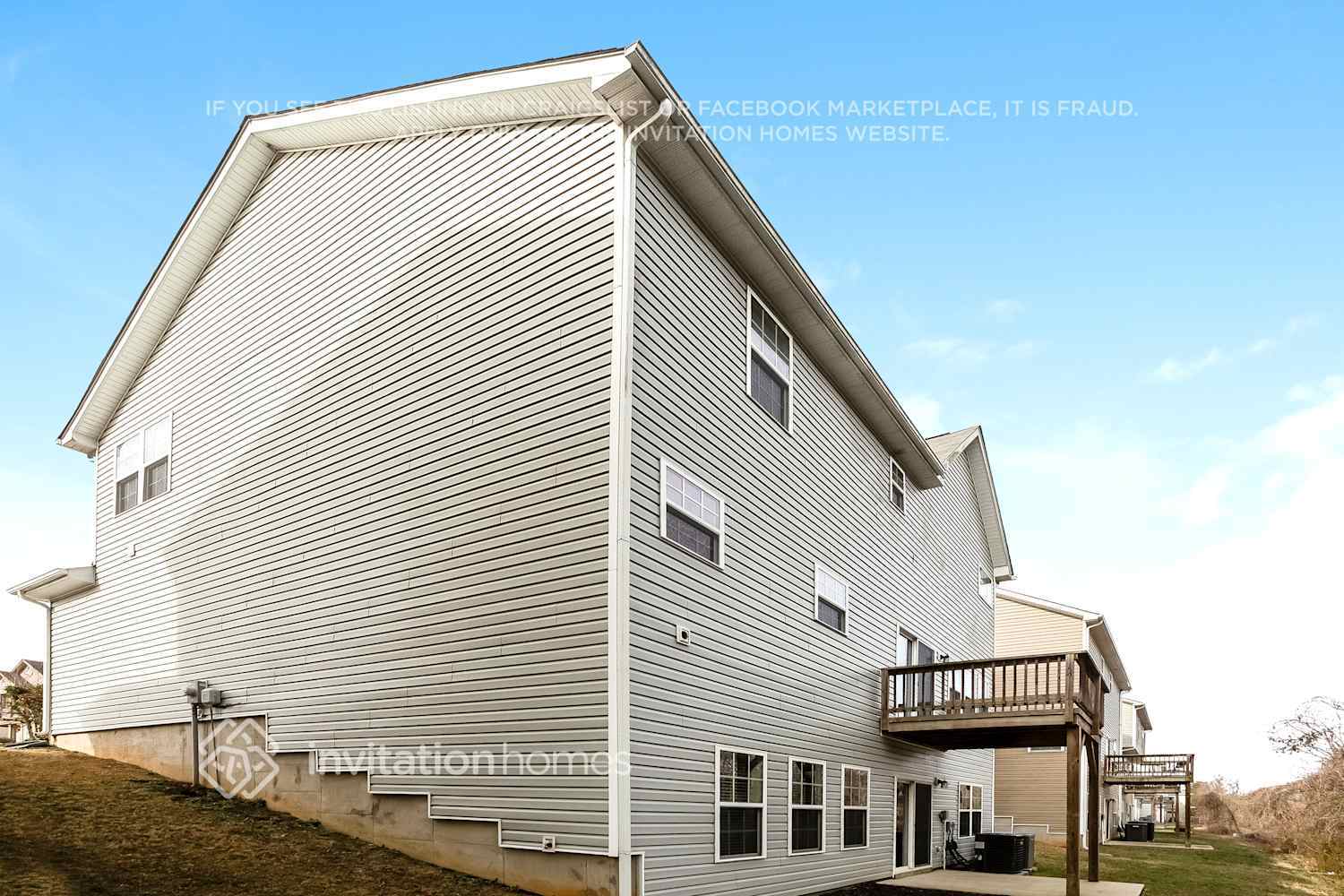 Building Photo - 112 Four Seasons Way