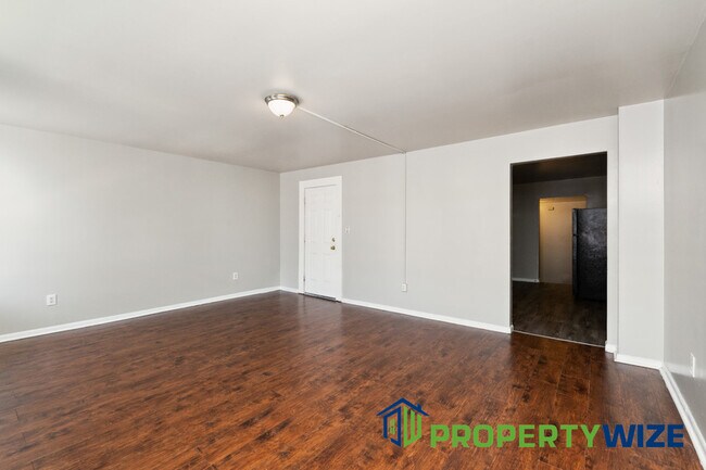 Building Photo - 1618 Druid Hill Ave