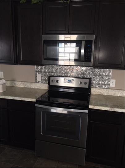 Building Photo - 509 Broadberry Ave