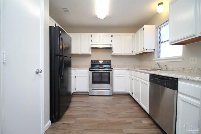 Building Photo - 4929 Randee Cir