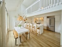 Building Photo - 1641 NW 31st Ave