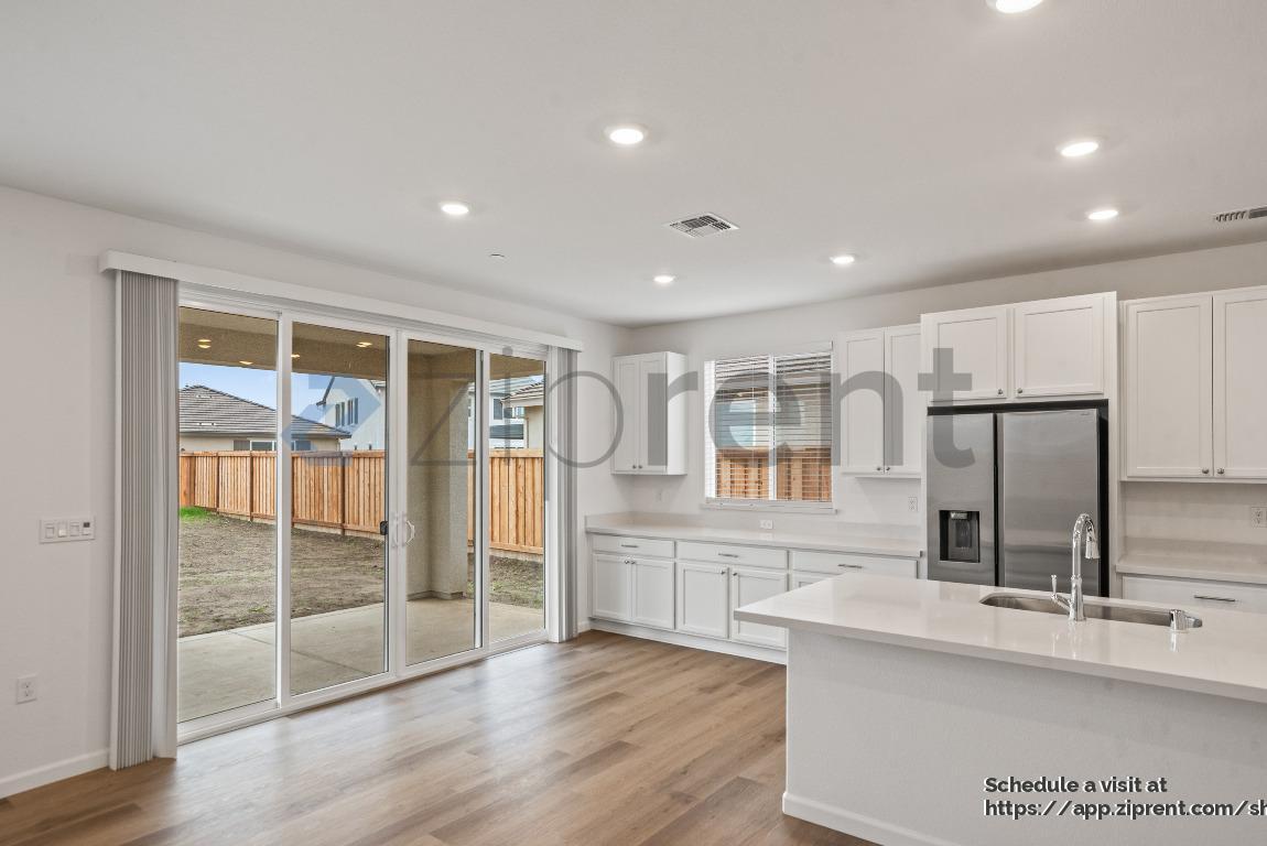 Building Photo - 1086 Carson River Ct