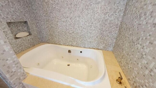 Building Photo - 2708 Dilworth Heights Ln