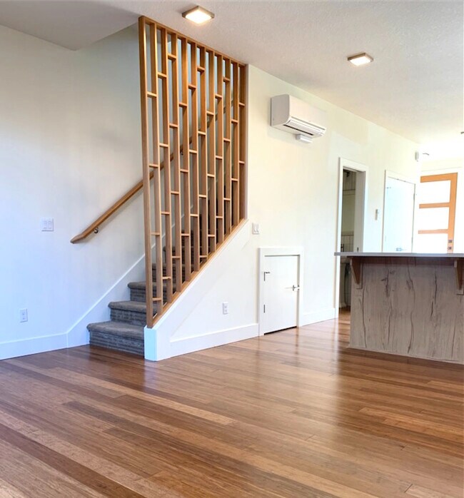 Building Photo - 1377 N Humboldt St