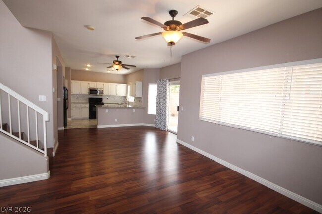 Building Photo - 947 Whispering Grove Ave