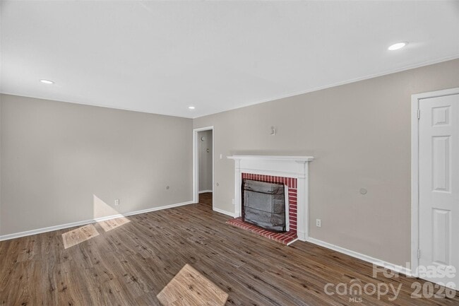 Building Photo - 1509 Wickham Ln