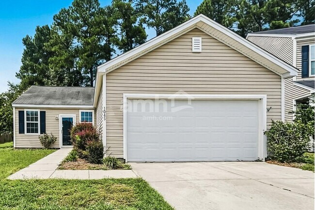 Building Photo - 1045 Waterside Landing Way