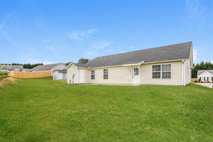 Building Photo - 152 Perigon Ct